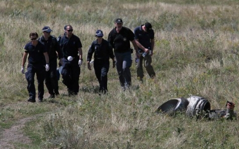 ມາເລເຊຍ ຊອກຫາຄວາມ ຍຸຕິທຳໃຫ້ບັນດາຜູ້ຖືກເຄາະຮ້າຍຈາກເຫດເຮືອບິນ MH17 ຕົກ